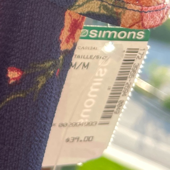 NWT Floral Summer Dress 🌹 - Picture 7 of 7